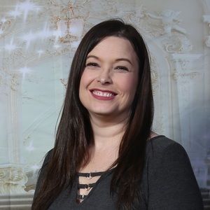 Meet your Posher, Brenda